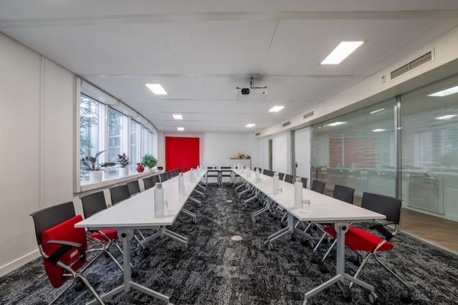 Location-de-salle-de-reunion-a-Paris-et-banlieue